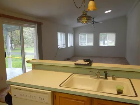 243 Stonebrook Way, Merlin, OR 97532 photo 6