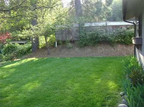 501 Crestview Loop, Grants Pass, OR 97526 photo 18