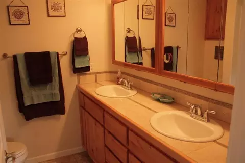 311 Harper Loop Rd, Grants Pass, OR 97527 photo 10