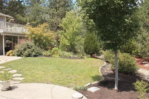 311 Harper Loop Rd, Grants Pass, OR 97527 photo 23