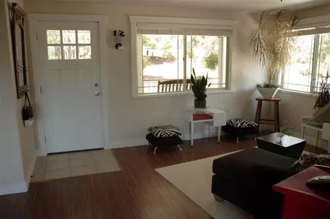 311 Harper Loop Rd, Grants Pass, OR 97527 photo 9