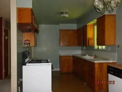 414 Third St, Rogue River, OR 97537 photo 4