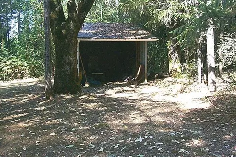 1940 Holland Loop Rd, Cave Junction, OR 97523 photo 3