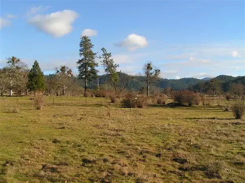 460 Browns Rd, Williams, OR 97544 photo 5
