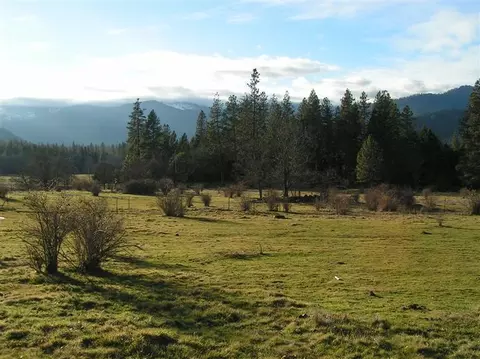 460 Browns Rd, Williams, OR 97544 photo 11