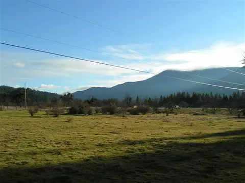 460 Browns Rd, Williams, OR 97544 photo 8
