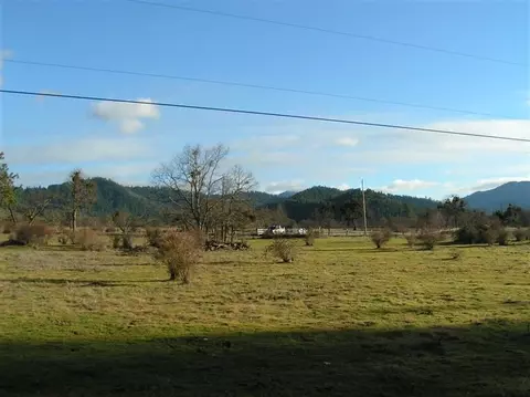 460 Browns Rd, Williams, OR 97544 photo 7