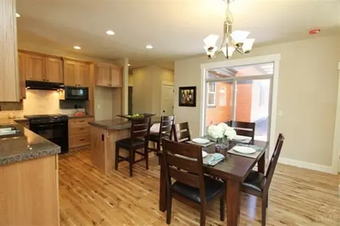 2463 NW Shields Dr, Bend, OR 97701 photo 5