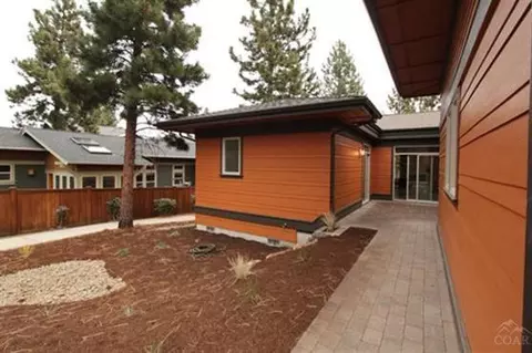 2463 NW Shields Dr, Bend, OR 97701 photo 16