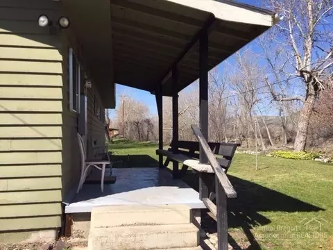 835 E Main St, John Day, OR 97845 photo 19