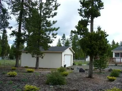 16180 NW Aqua Rd, La Pine, OR 97739 photo 4