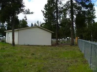 16180 NW Aqua Rd, La Pine, OR 97739 photo 9
