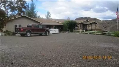 42036 Burnt Ranch Rd, Mitchell, OR 97750 photo 2