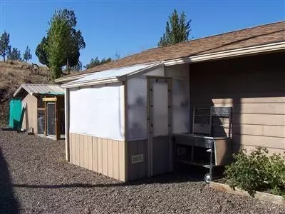 42036 Burnt Ranch Rd, Mitchell, OR 97750 photo 11