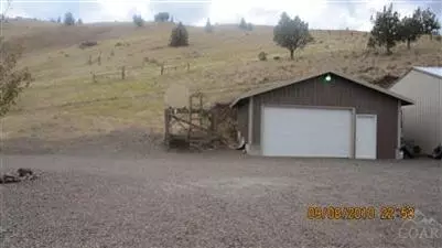 42036 Burnt Ranch Rd, Mitchell, OR 97750 photo 9