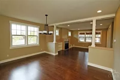 19129 Park Commons Dr, Bend, OR 97701 photo 3