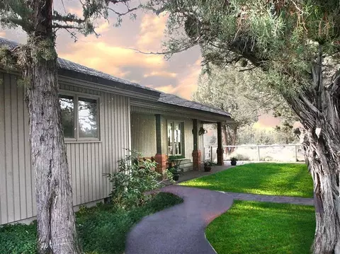61752 Gosney Rd, Bend, OR 97702 photo 3