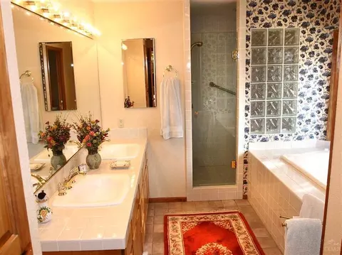 61752 Gosney Rd, Bend, OR 97702 photo 12