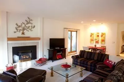 60717 Willow Creek Loop, Bend, OR 97702 photo 7