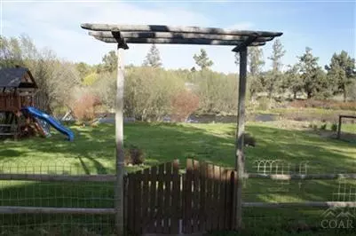 20030 Beaver Ln, Bend, OR 97701 photo 17
