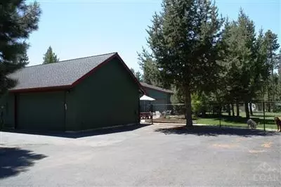 17230 Downey Rd, Bend, OR 97707 photo 22