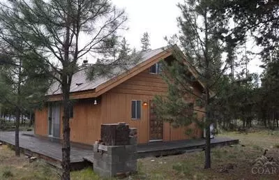 15943 Jacobsen Rd, La Pine, OR 97739 photo 1