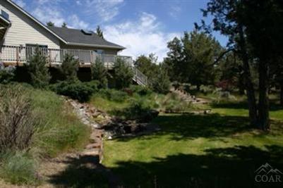 63940 NE Pioneer Loop, Bend, OR 97701 photo 4
