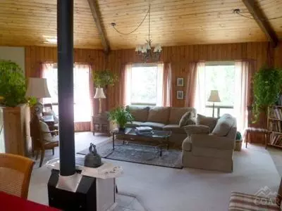 63374 Overtree Rd, Bend, OR 97701 photo 9