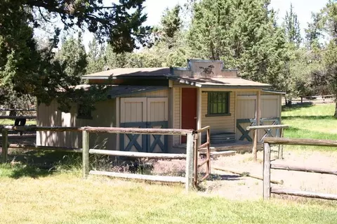 20100 Winston Loop, Bend, OR 97701 photo 16