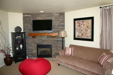 20100 Winston Loop, Bend, OR 97701 photo 9