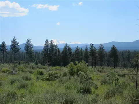 18965 NW Squirreltail Loop, Bend, OR 97701 photo 3
