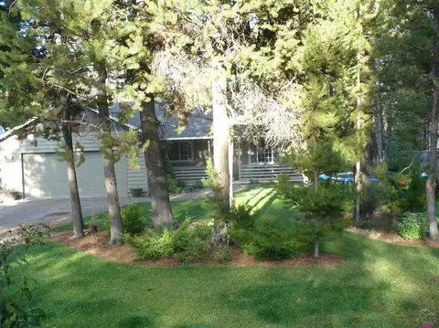 55512 Gross Dr, Bend, OR 97707 photo 3