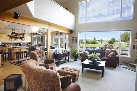 20440 Harper Rd, Bend, OR 97701 photo 10