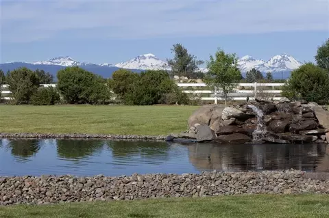 20440 Harper Rd, Bend, OR 97701 photo 3