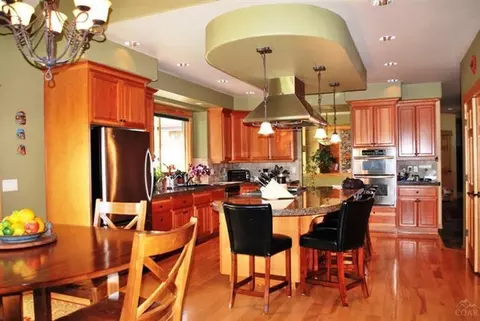 63445 Overtree Rd, Bend, OR 97701 photo 11