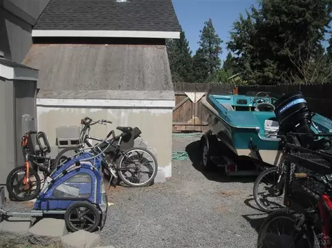 63286 Lavacrest St, Bend, OR 97701 photo 13