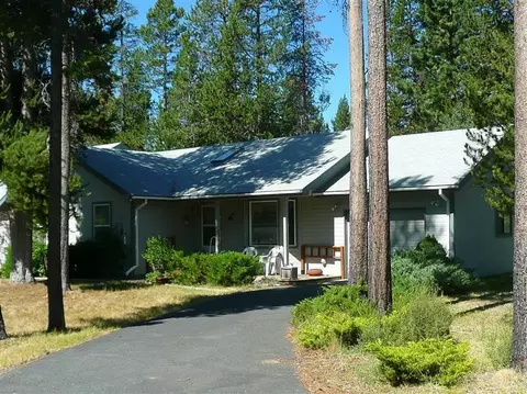 17824 Grimm Rd, Bend, OR 97707 photo 2