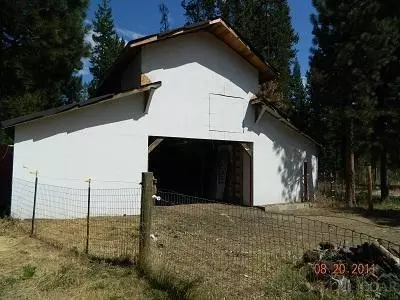 52669 NE Ammon Rd, La Pine, OR 97739 photo 4