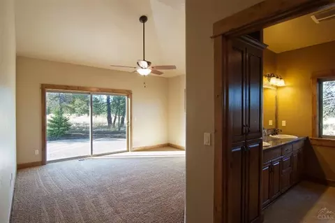 56540 Sunstone Loop, Bend, OR 97707 photo 7