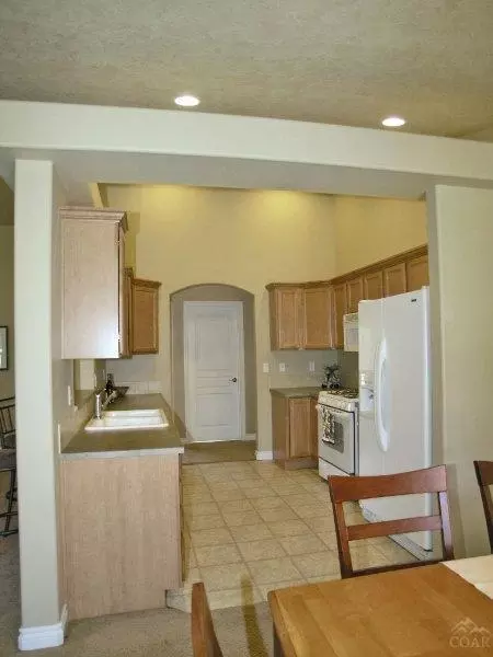 19525 SW Fishhawk Loop, Bend, OR 97702 photo 8