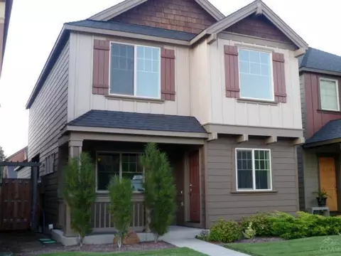61197 Dayspring Dr, Bend, OR 97702 photo 1