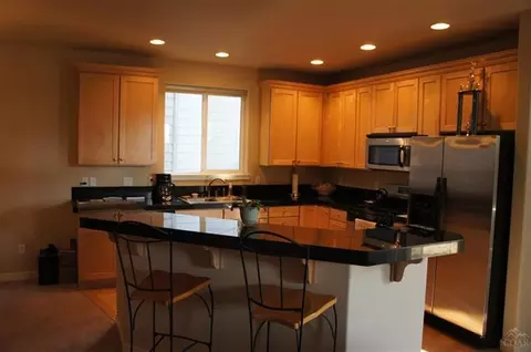 856 NE Locksley Dr, Bend, OR 97701 photo 5