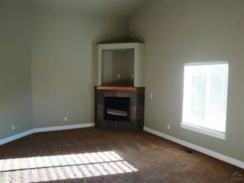 63422 Stacy Ln, Bend, OR 97701 photo 3