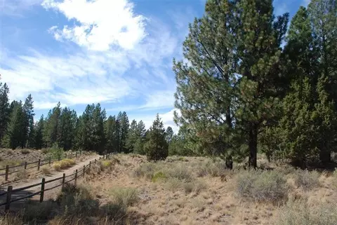 18863 Sutherland Ct, Bend, OR photo 22