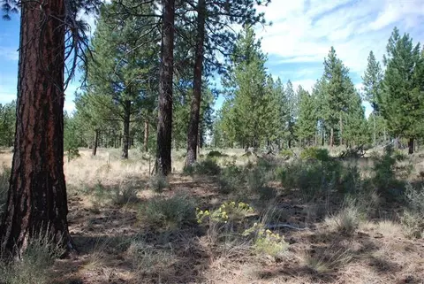 18863 Sutherland Ct, Bend, OR photo 11