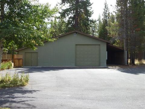 17289 SW Spring River Rd, Bend, OR 97707 photo 2