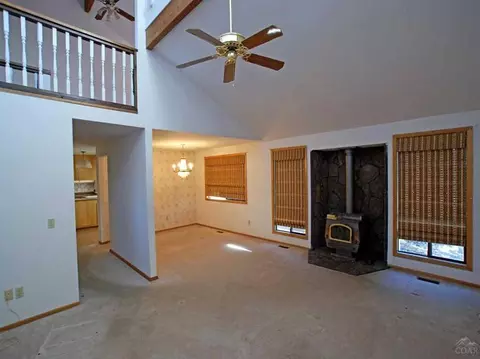 23175 Chisholm Trl, Bend, OR 97702 photo 2