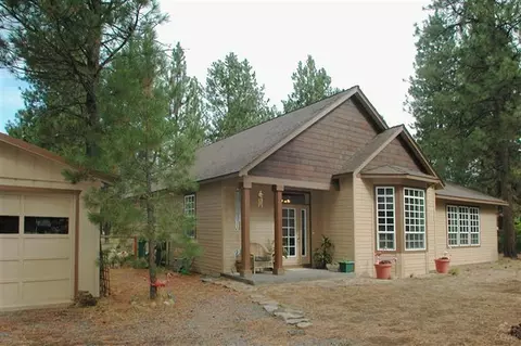 14883 Bluegrass Loop, Sisters, OR 97759 photo 1