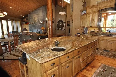 65475 Tweed Rd, Bend, OR 97701 photo 6