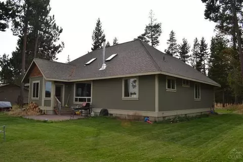 52484 River Pne, La Pine, OR 97739 photo 2